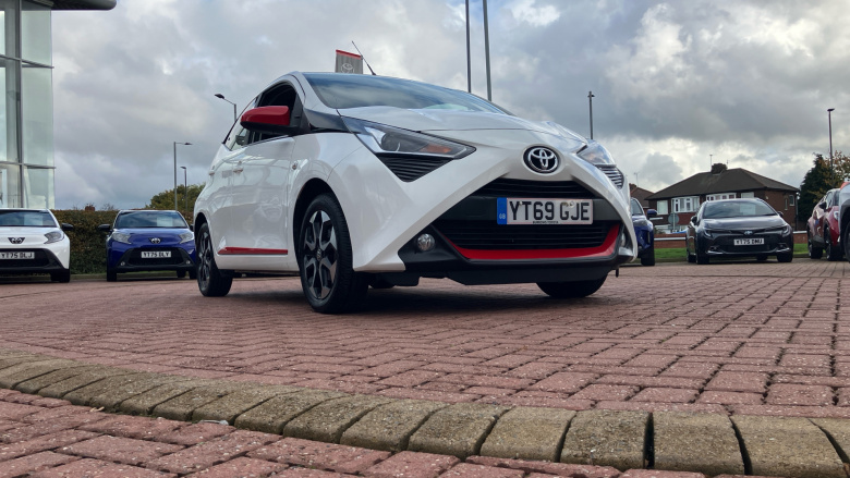 Toyota Aygo 1.0 VVT-i X-Trend 5dr x-shift Petrol Hatchback